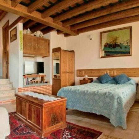 Apartamento rural El Pastor es un estudio con gran ventanal a Gredos Cabezas Bajas Exterior foto